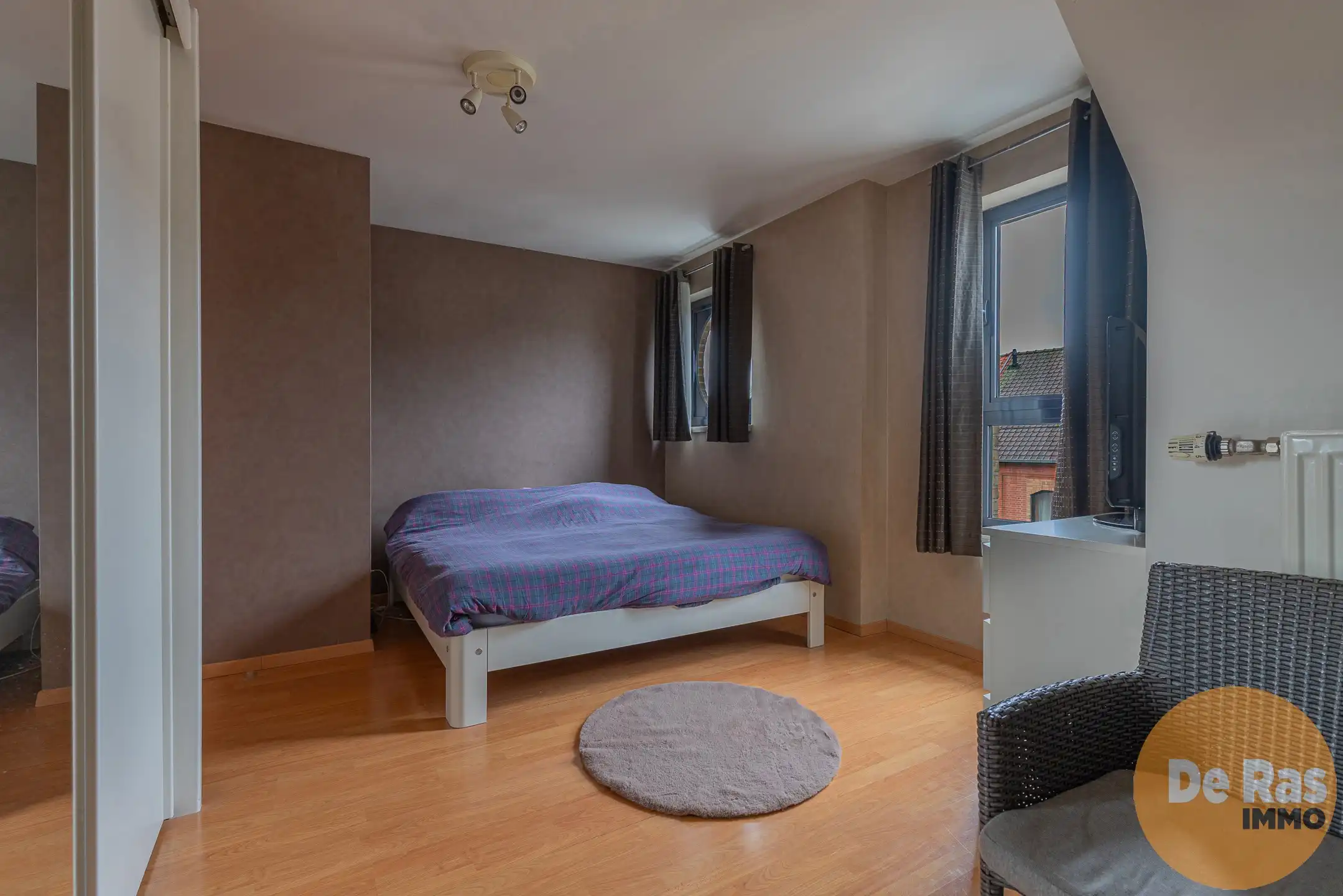 DENDERHOUTEM - Bel - etage met 3 slpk, tuin en ruime garage foto 13