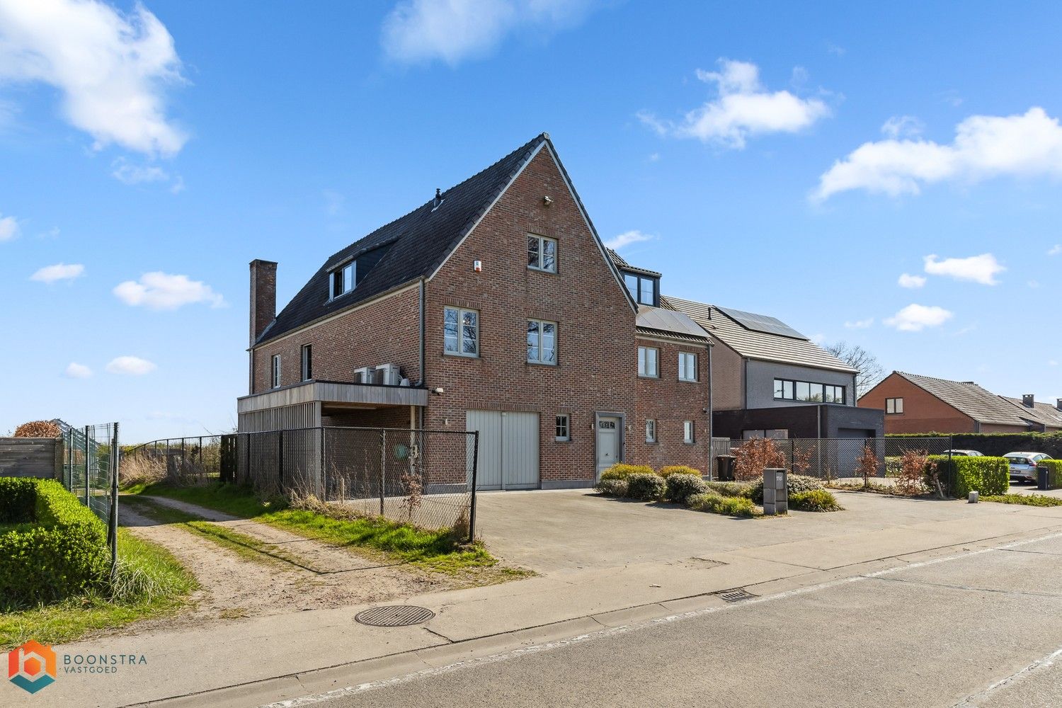Exclusieve en energiezuinige villa met 5 slpkrs en tuin nabij centrum Putte foto 28
