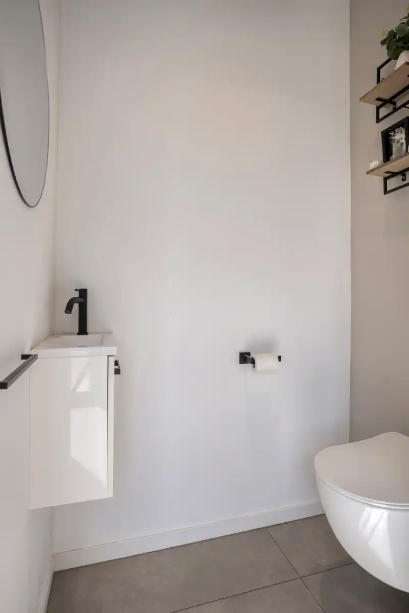 Volledig instapklare moderne halfopen woning in rustige wijk foto 28