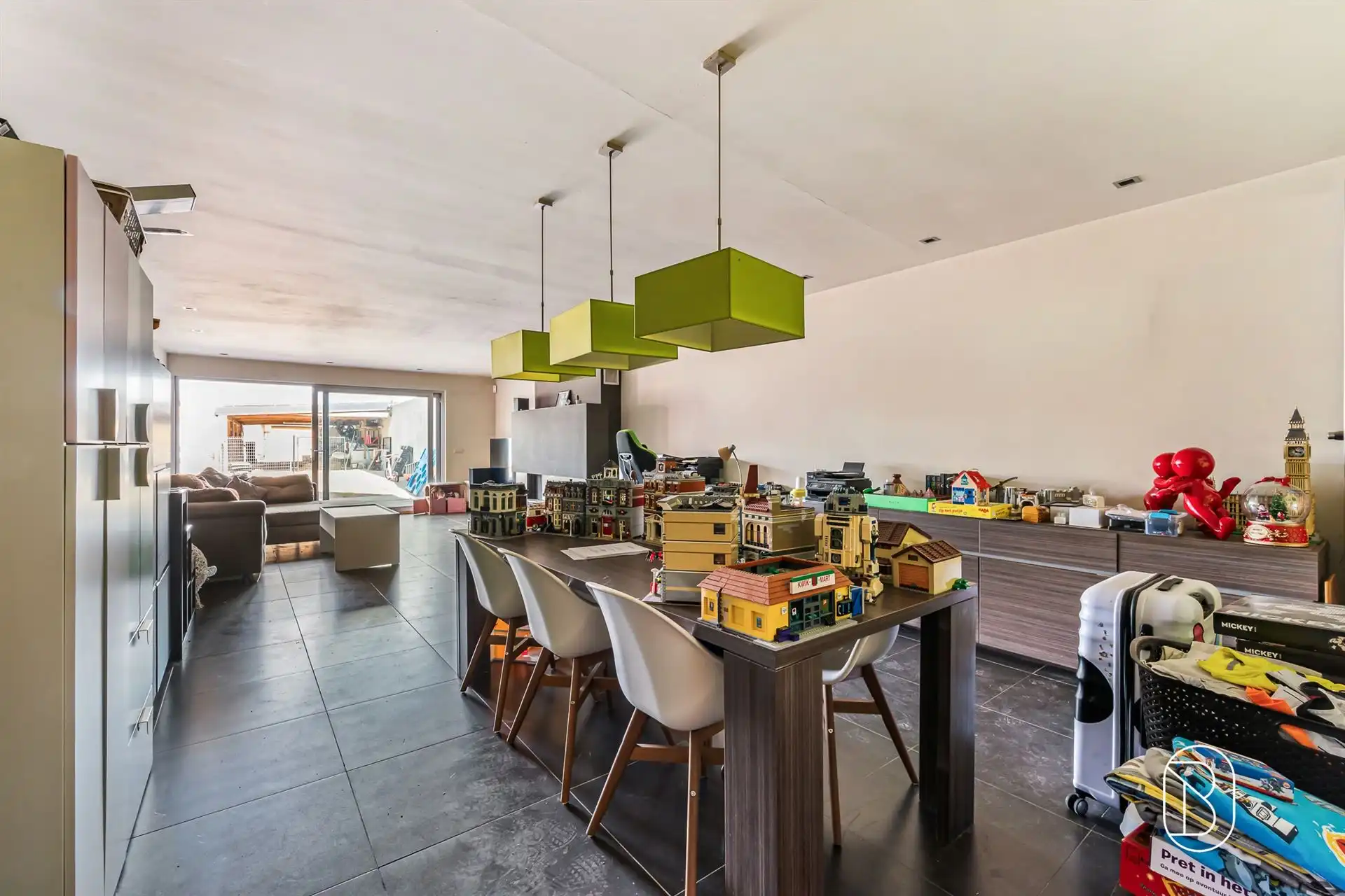 Voormalige bakkerij met woonst, garage, tuin en potentieel foto 15