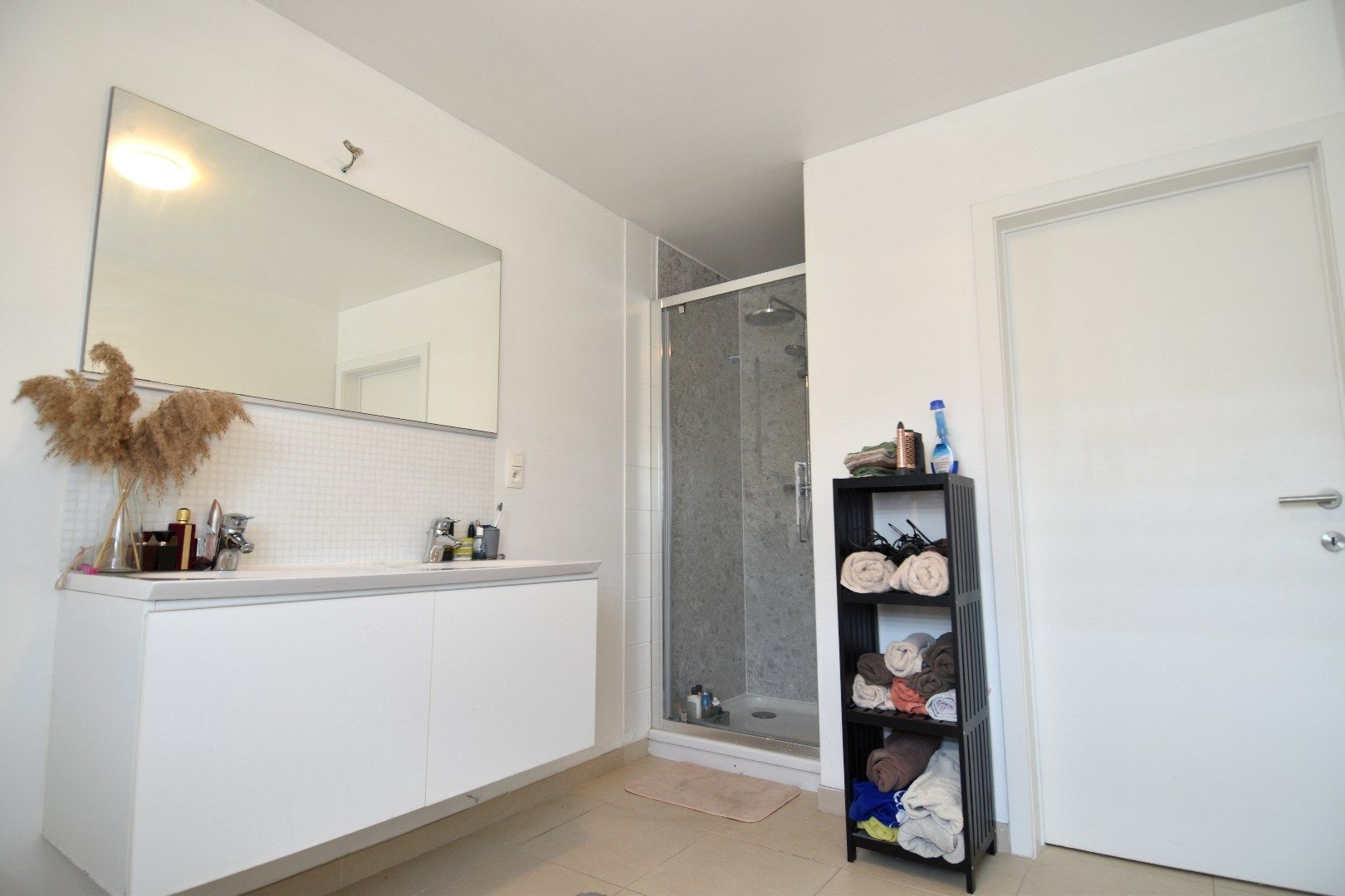OPEN HUIS 11/10 / Rustig gelegen gezinswoning met 3 slaapkamers, garage en zonnige tuin te Heule foto 10
