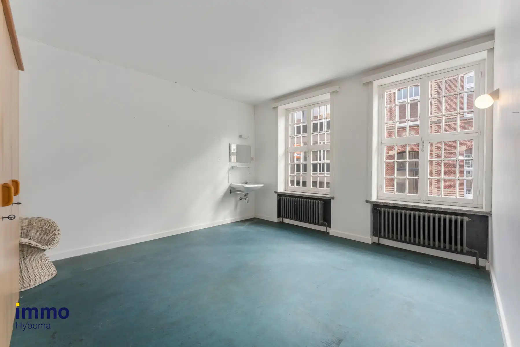 Unieke dokterswoning met praktijkgedeelte in hartje Eeklo foto 14