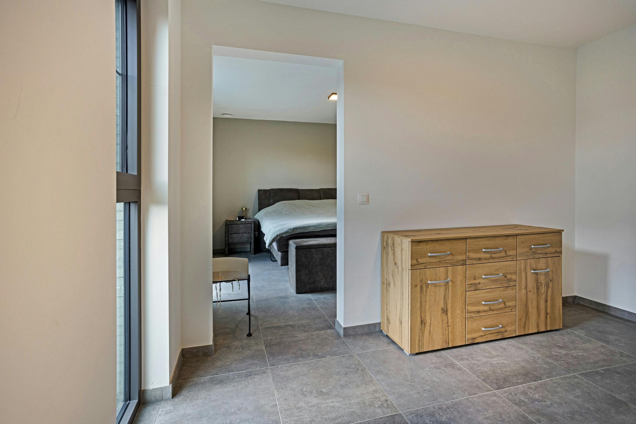 Ruime en kwalitatieve woning te koop in Brecht! foto 16