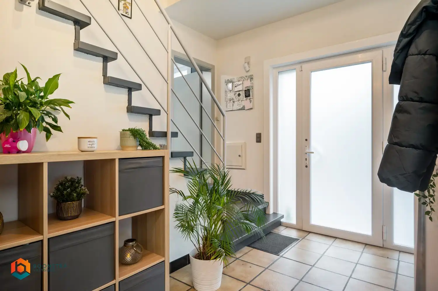 Leuke gezinswoning met 4 slpkrs en leuke tuin (1200 m²) foto 9