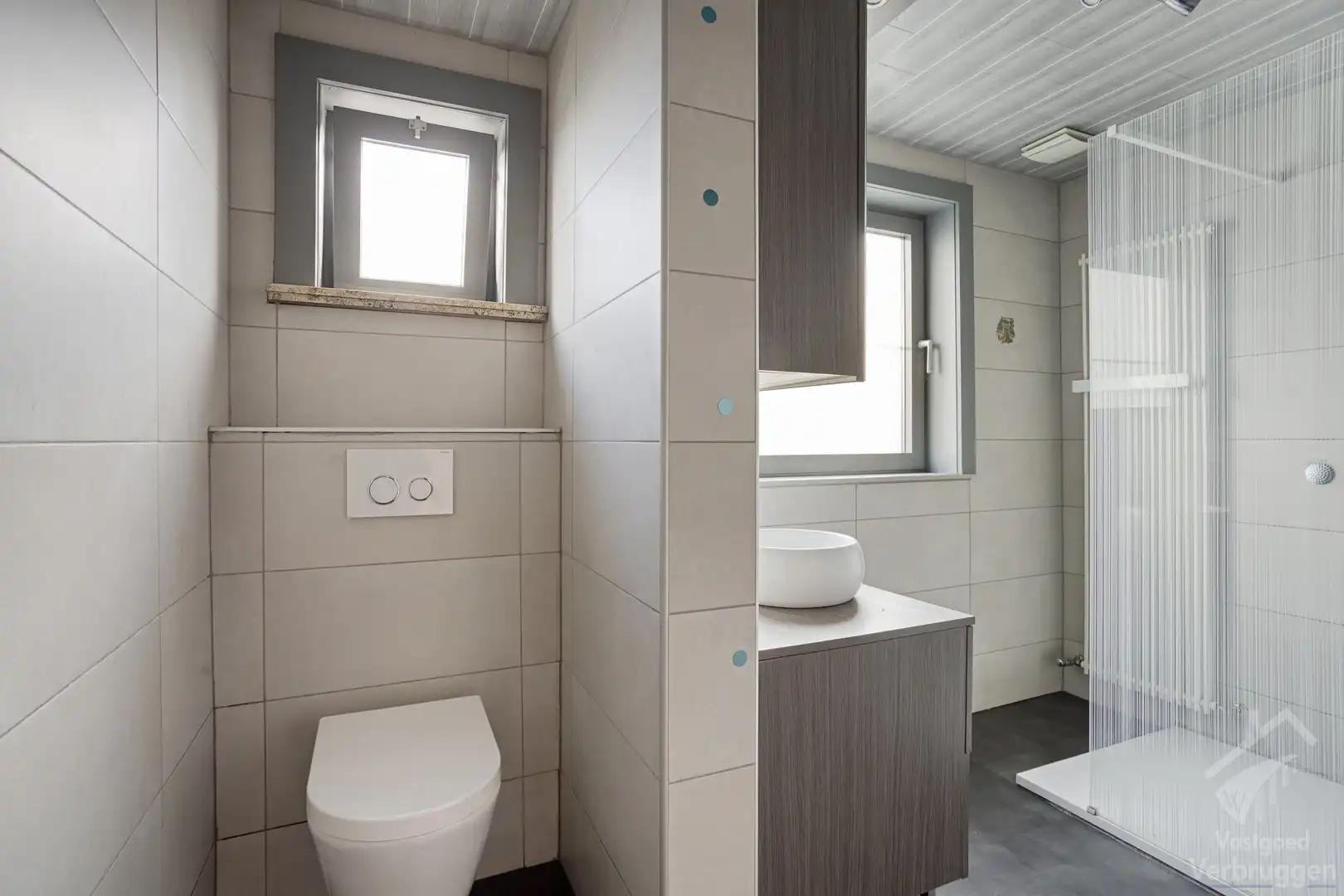 Volledig onderkelderde bungalow te koop op groot perceel foto 9