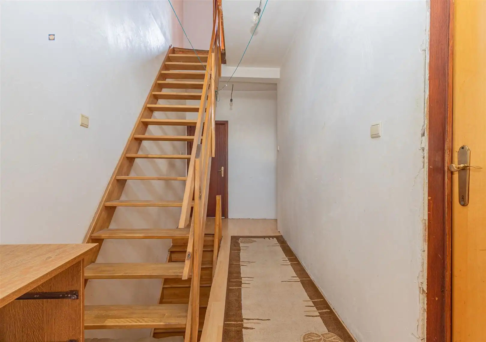 Volwaardige gezinswoning met 5 slaapkamers en 2 badkamers foto 13