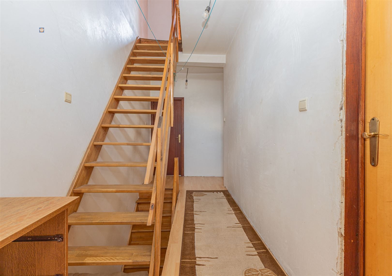 Volwaardige gezinswoning met 5 slaapkamers en 2 badkamers foto 13