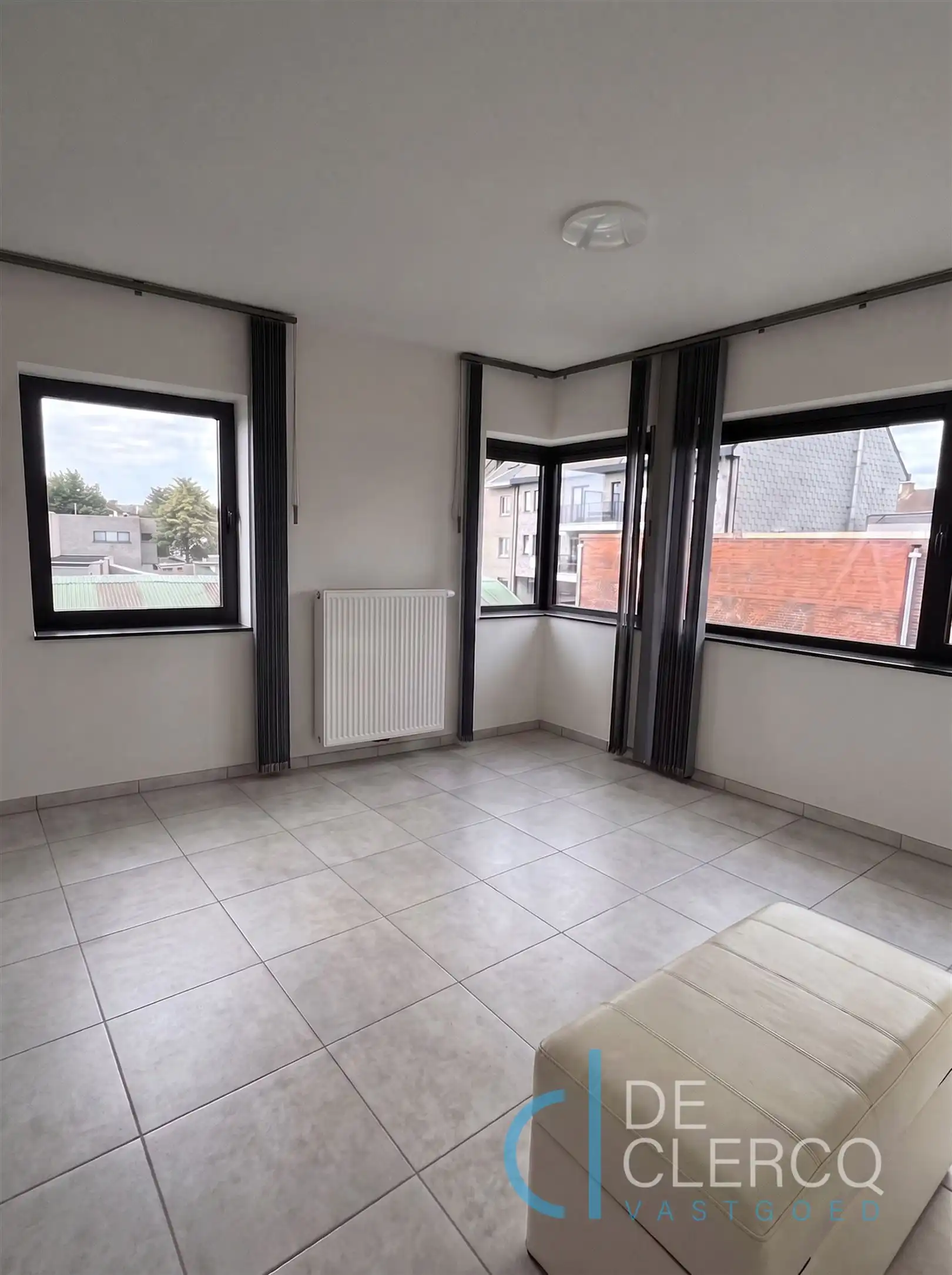 Tweeslaapkamer appartement te huur in centrum Lochristi!  foto 8
