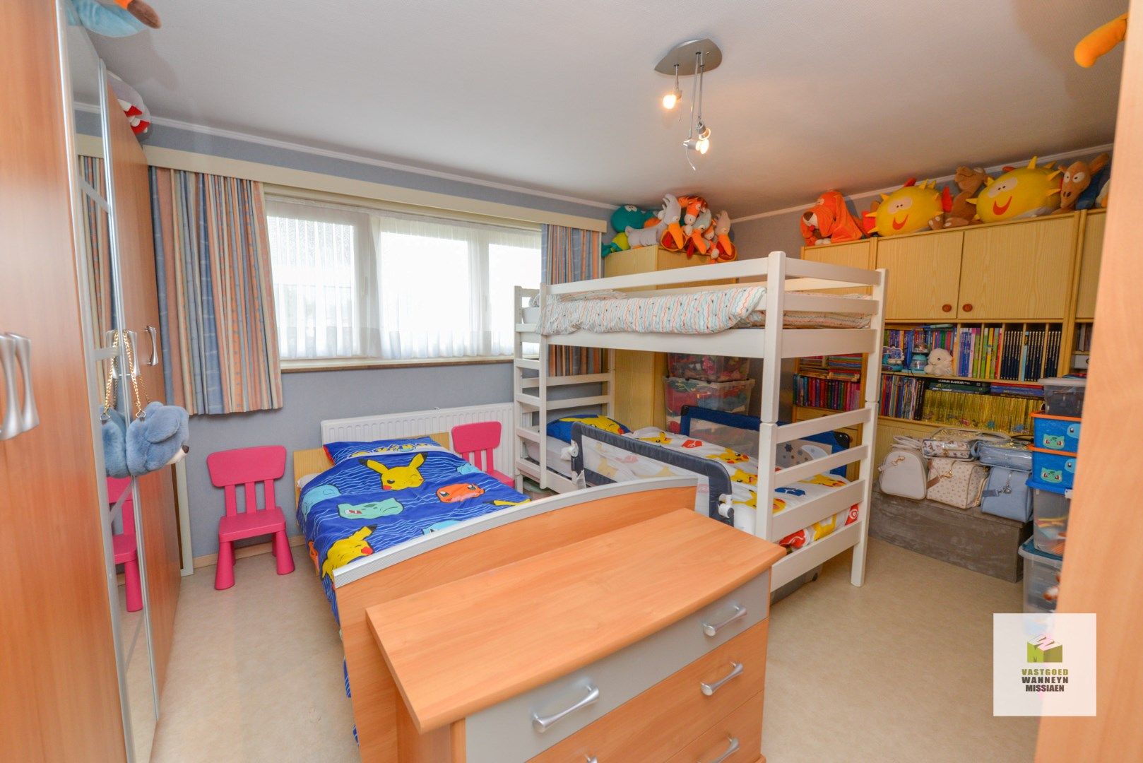 Zeer centraal gelegen ruim 2-slpk appartement met gelijkvloerse handelsruimte foto 8