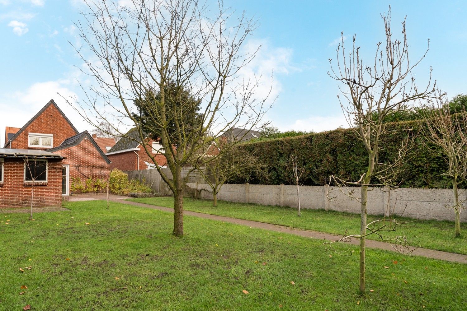 Charmante en instapklare woning met 2 slaapkamers in hartje Hamont foto 37