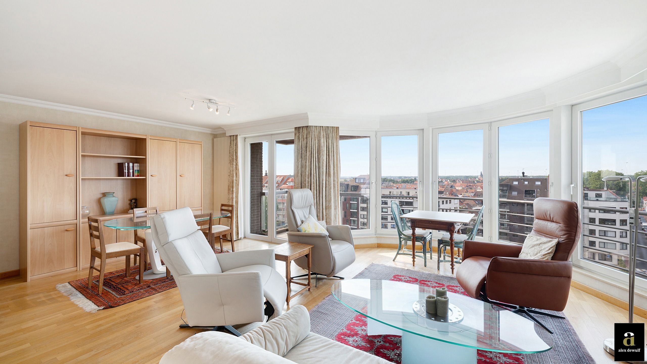 Lichtrijk hoekappartement met panoramisch zicht in Heist [Graaf d'Ursellaan]. foto 12