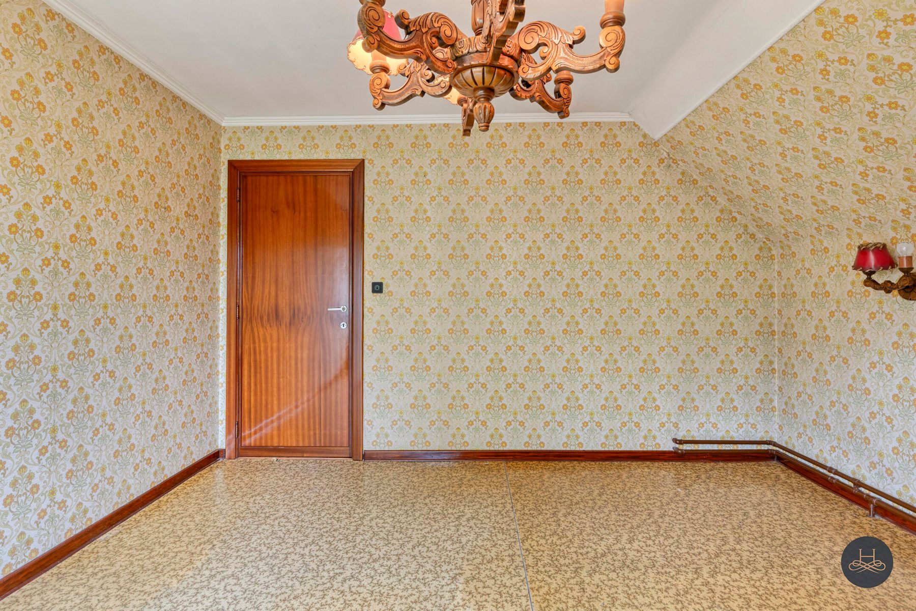 Karaktervolle woning met zeer veel mogelijkheden op 19a foto 17