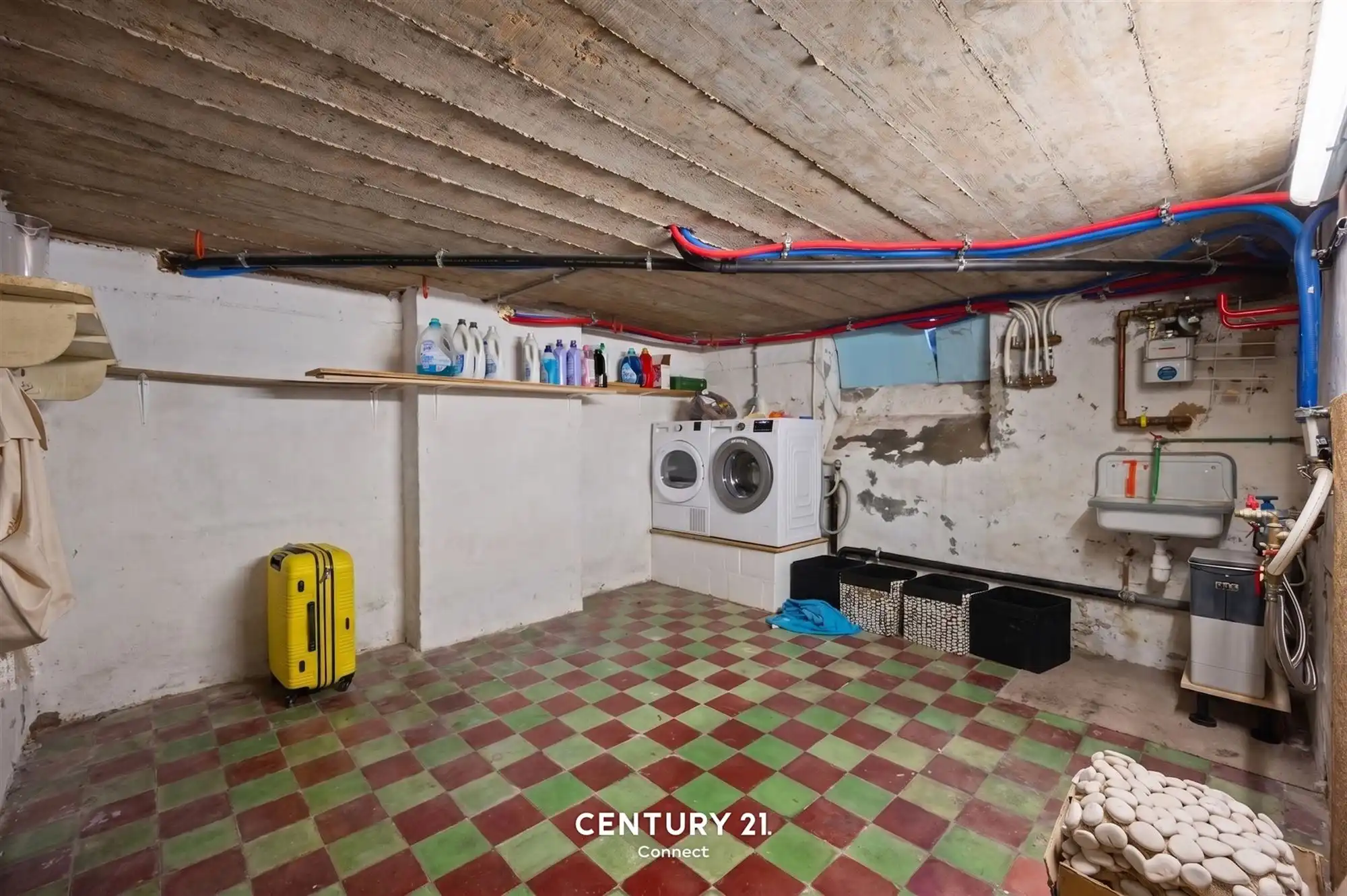 Instapklare rijwoning met tuin. foto 19