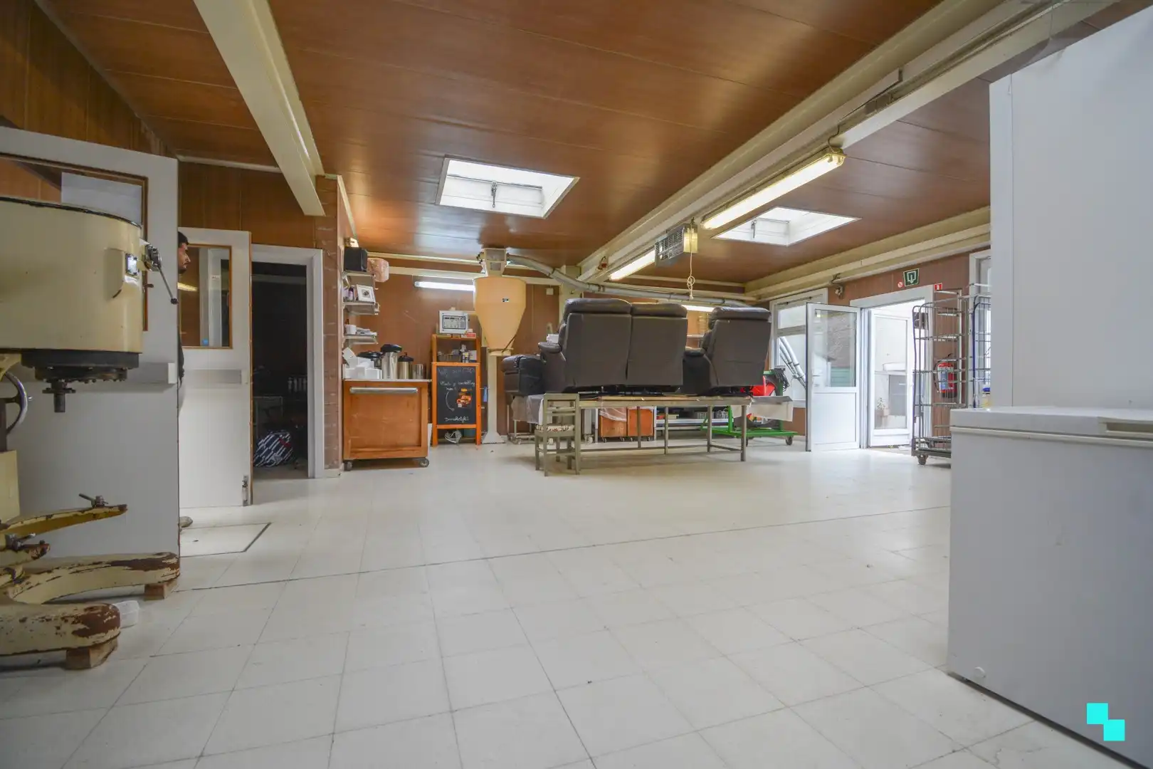 Handelspand met woonst, winkel en atelier te Moorslede foto 12