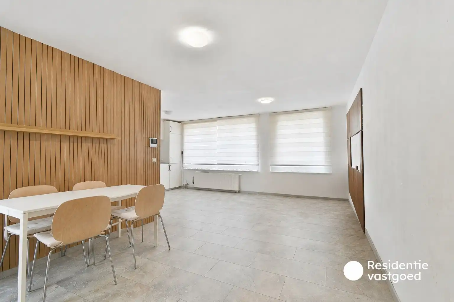Dakappartement te huur in Oostende op de 3de verdieping foto 2