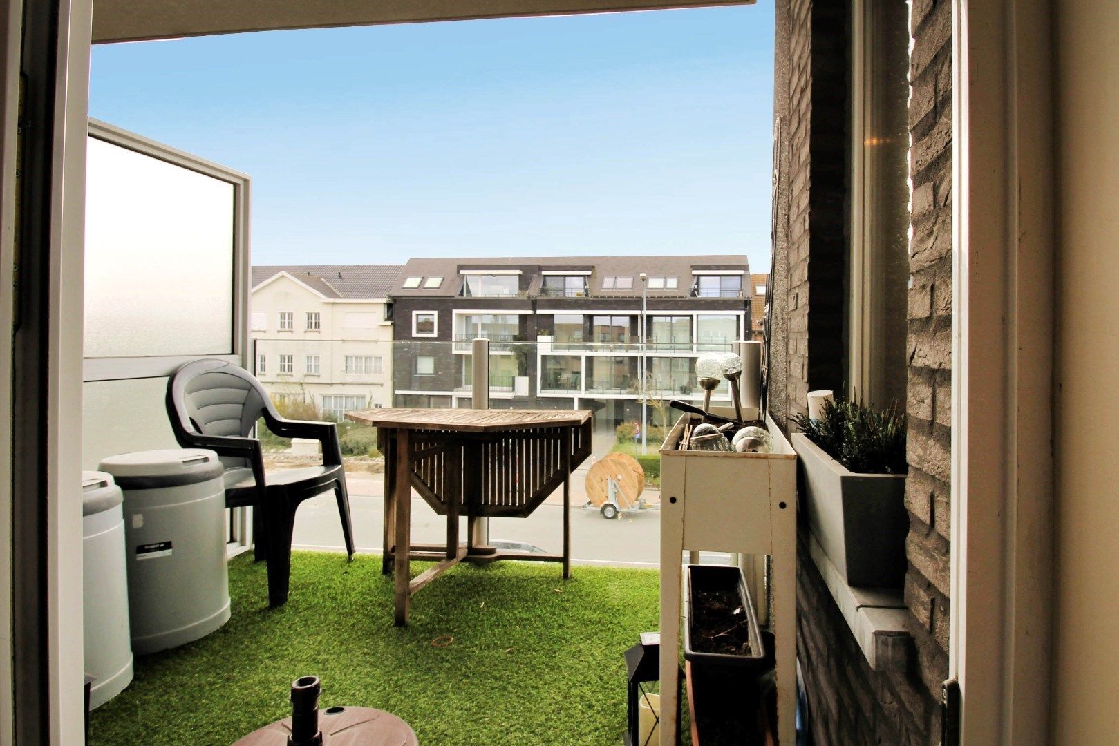 Ruim appartement met zuidgericht terras foto 10