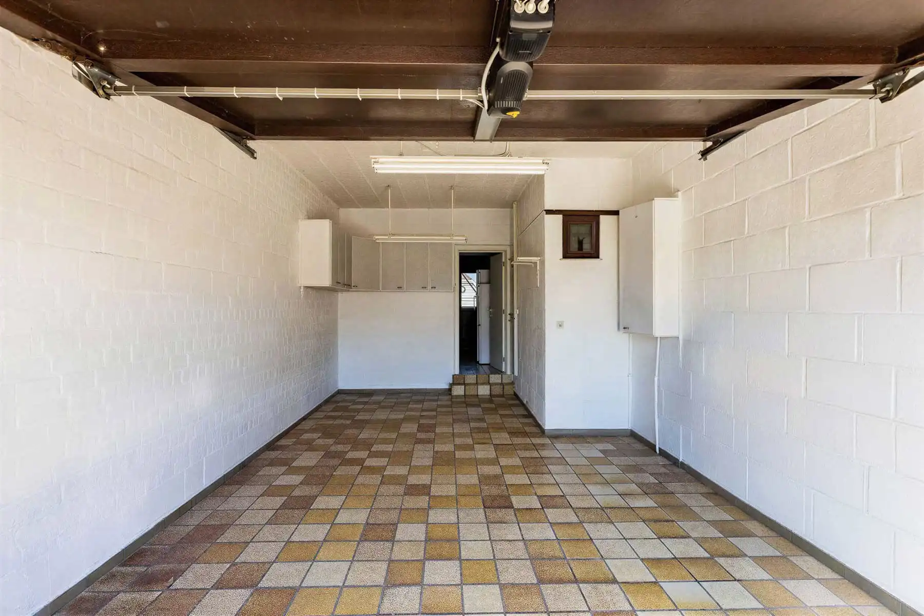Instapklare woning met 4 slaapkamers en tuin te Erpe! foto 10