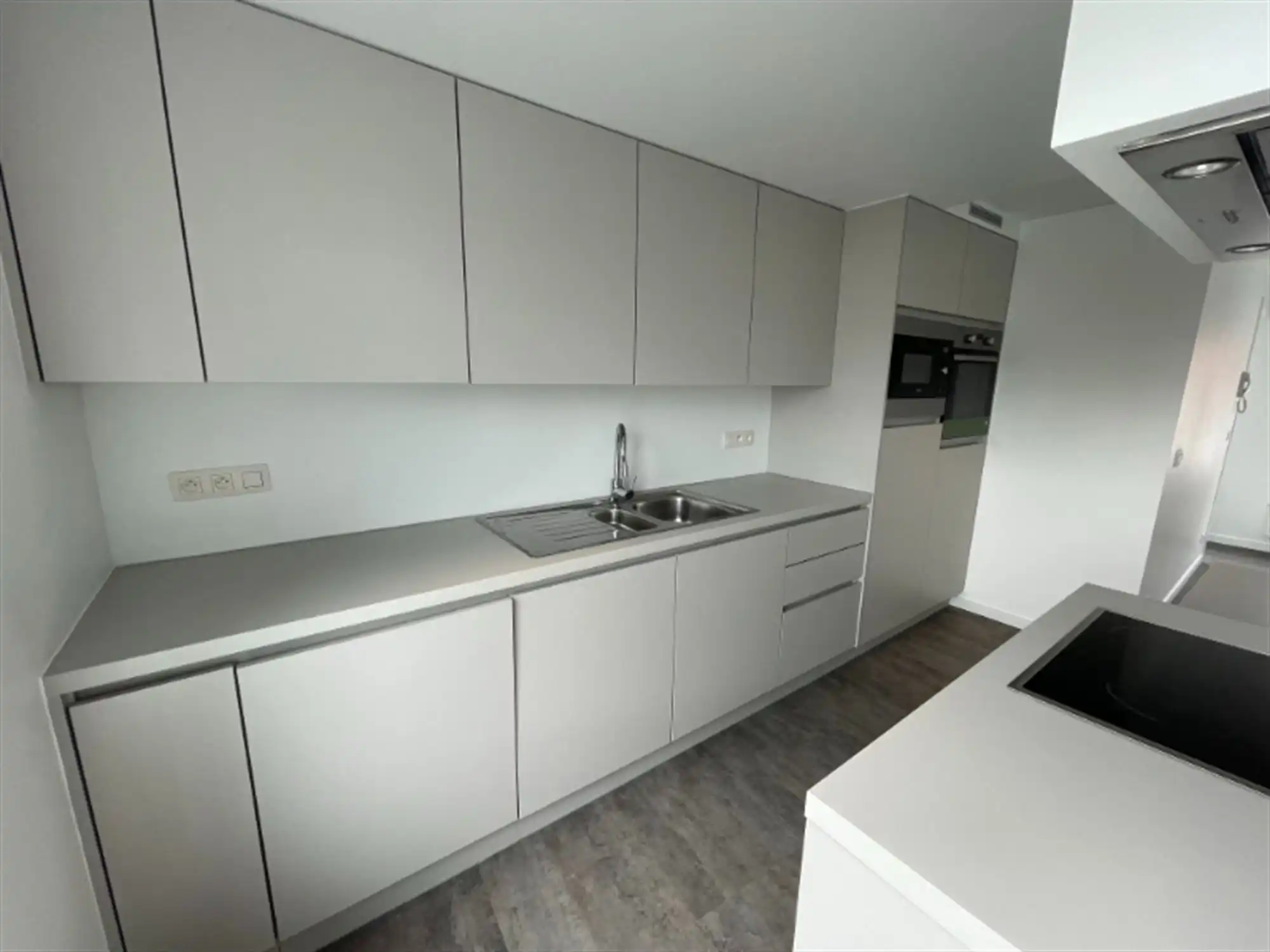 Volledig vernieuwd appartement foto 3