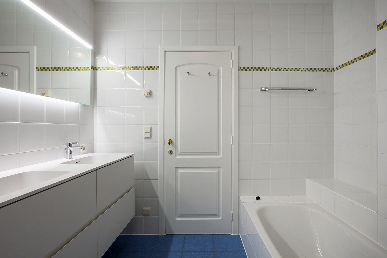 Ruim appartement met terras foto 24