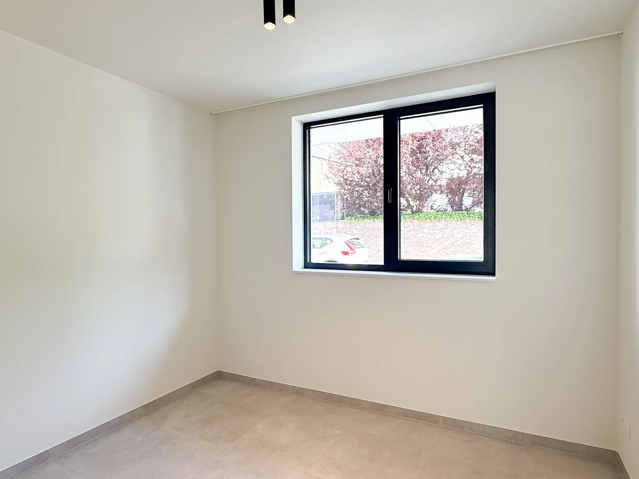 Gelijkvloers nieuwbouwappartement met tuin en twee slaapkamers foto 9