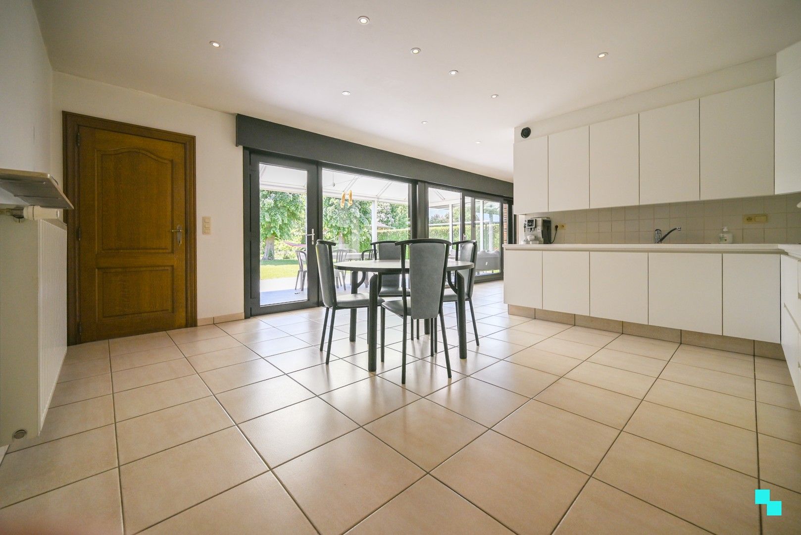 Alleenstaande woning met inpandige garage te Izegem foto 12