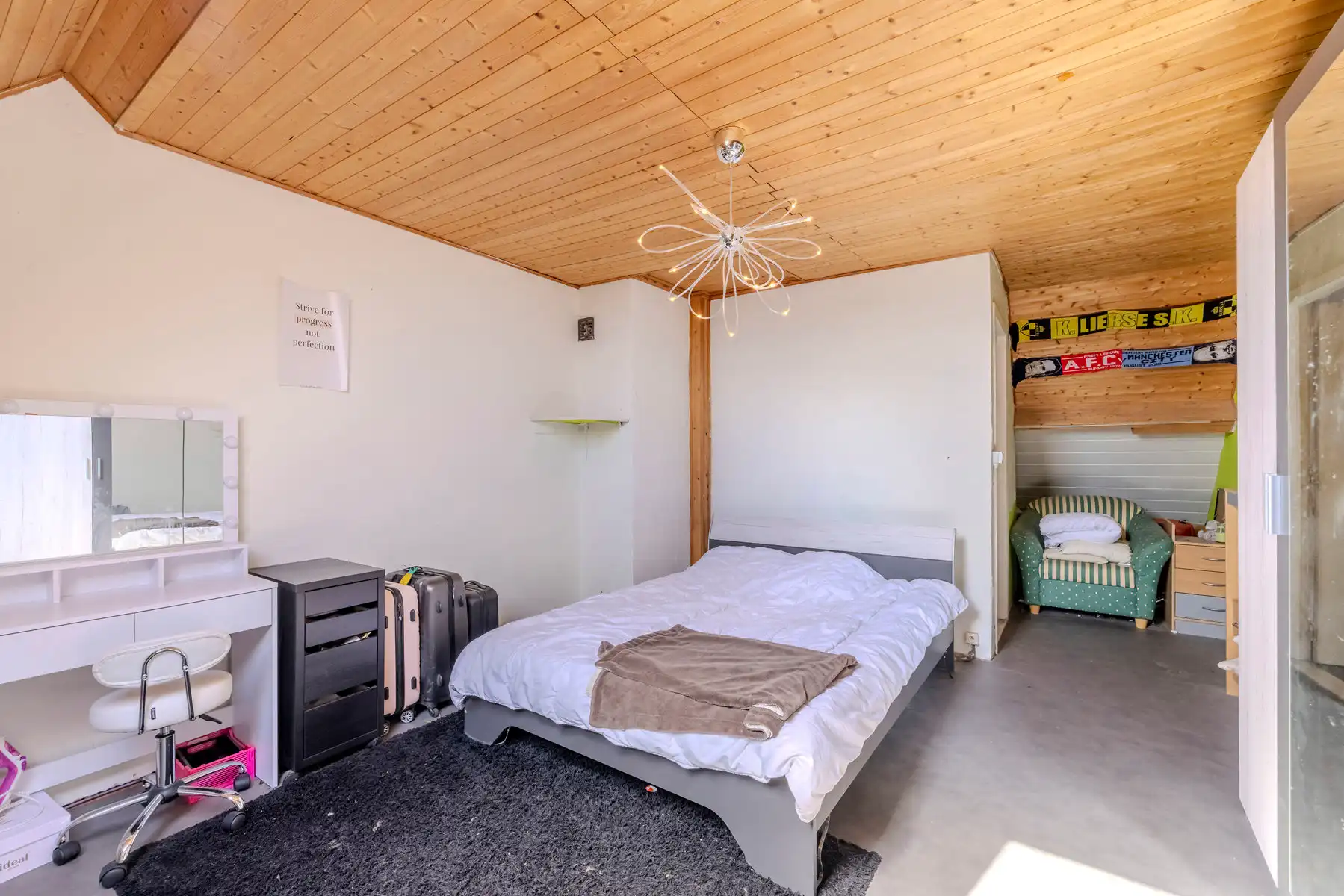 Woning met 4 slaapkamers vlakbij het station van Berlaar foto 16