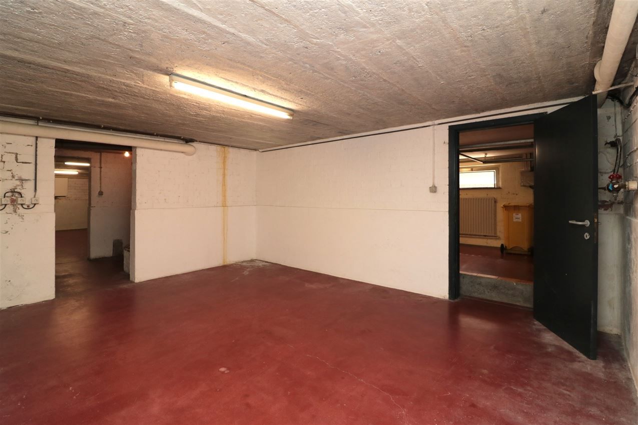degelijk en verzorgd,  mooi overdekt terras, goede locatie foto 41