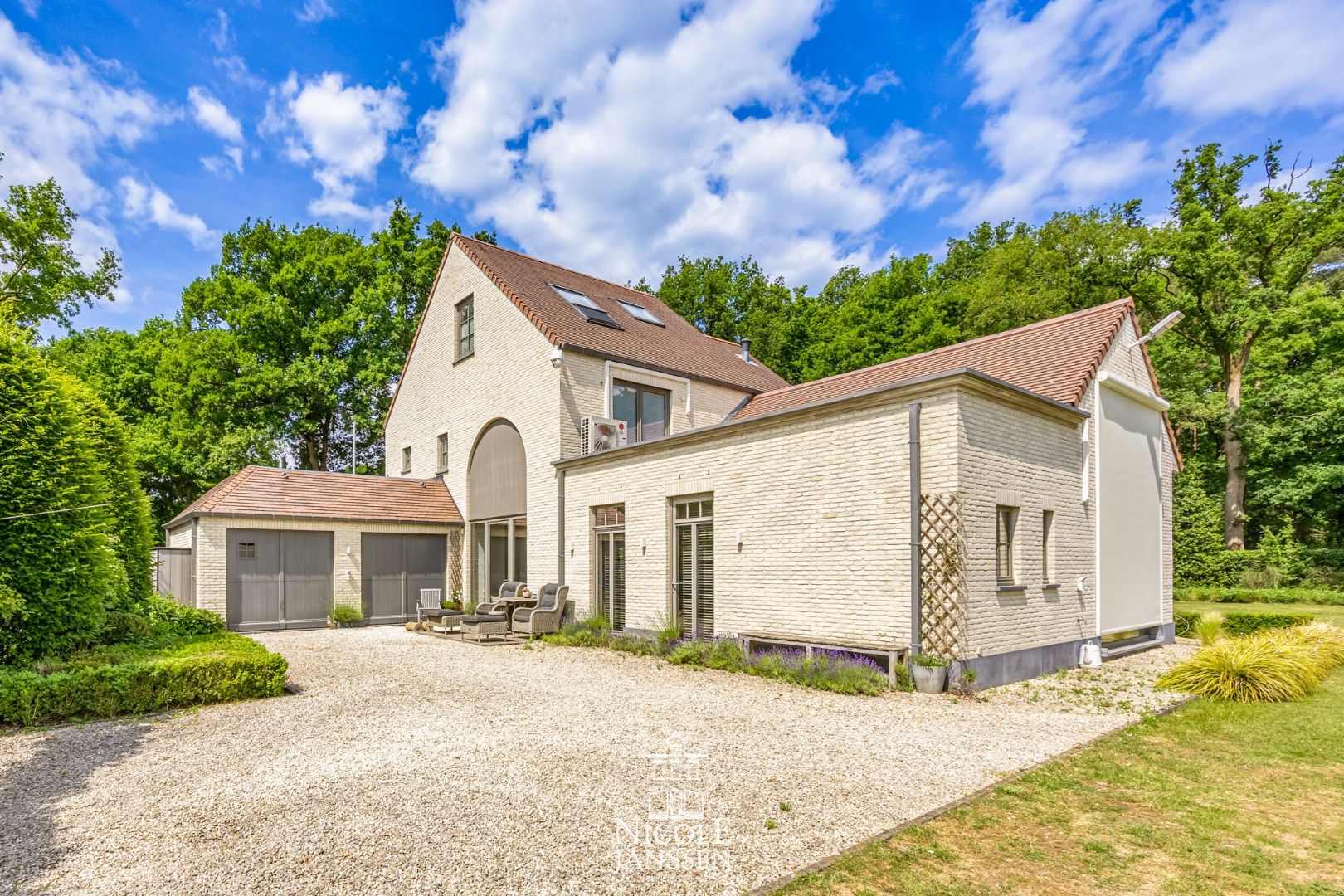 Exclusieve, karaktervolle villa foto 2
