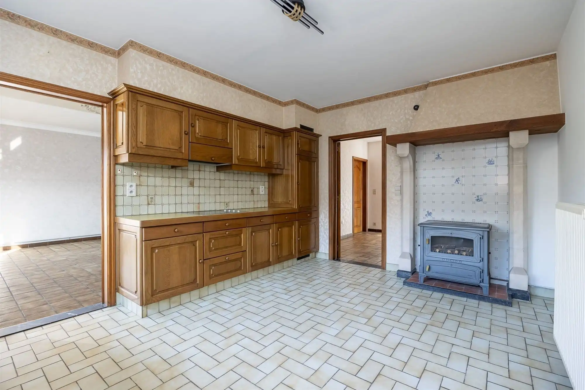 Bungalow op perceel van ca 1824m² in het groen foto 12