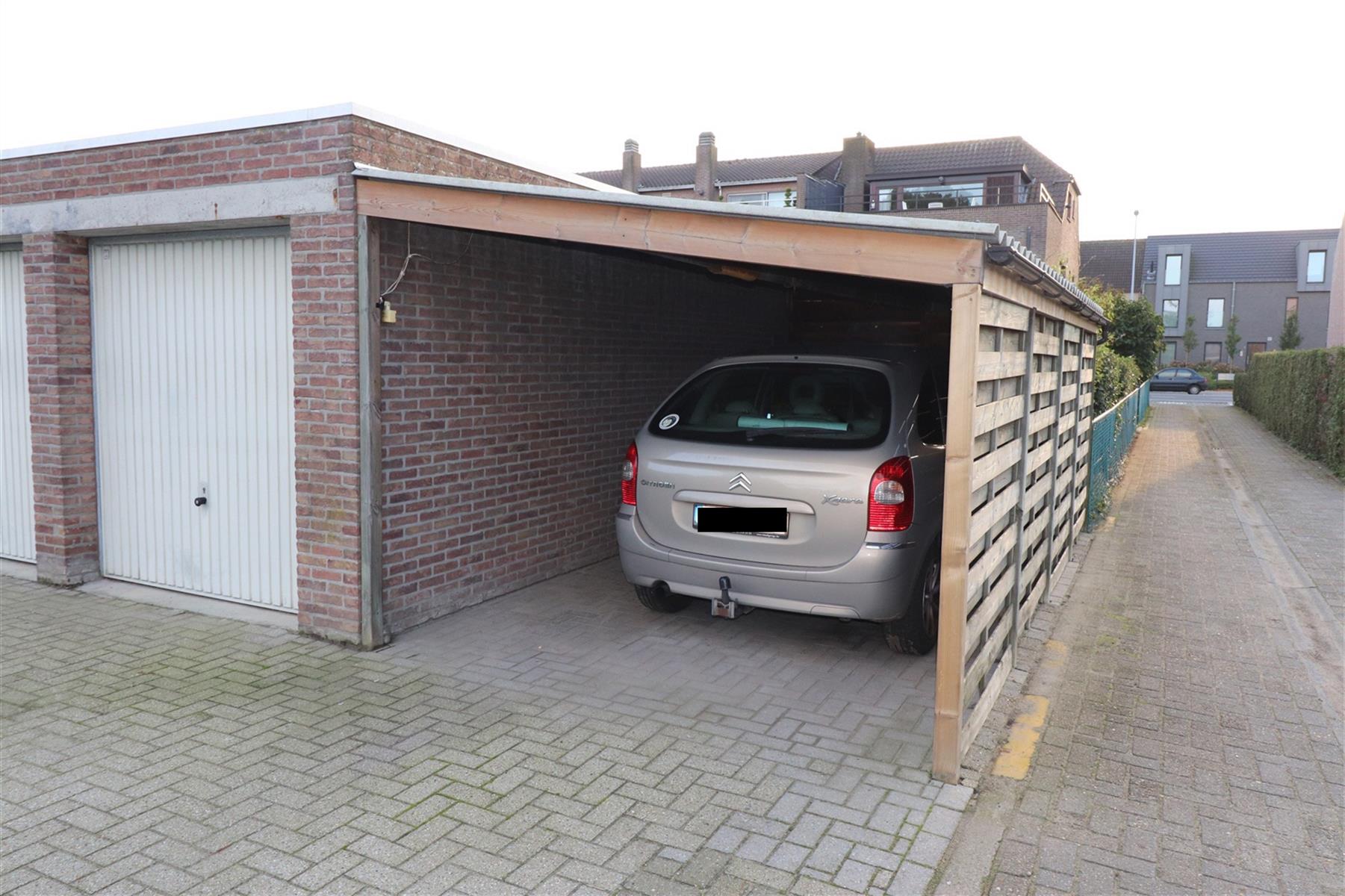 Een recent appartement op de eerste verdieping met ruim terras en garageplaats. foto 16