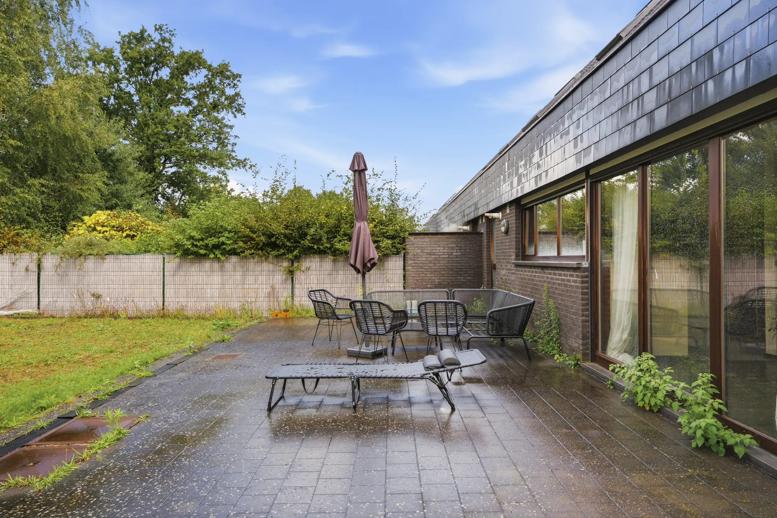 Op te frissen gezinswoning in gegeerde, residentiële, wijk foto 18
