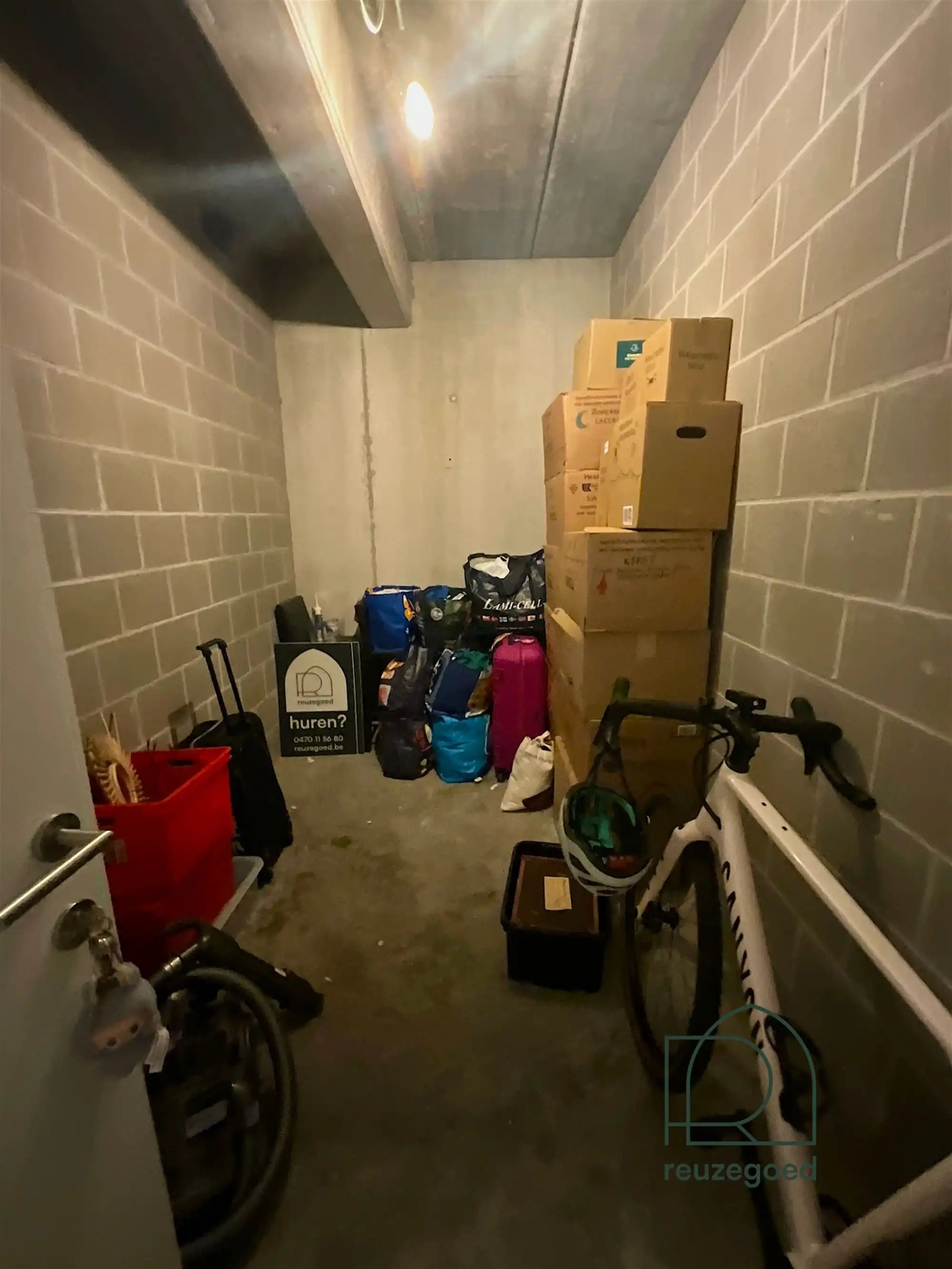 Ruim gelijkvloers appartement met grote tuin en terras in Putte foto 14