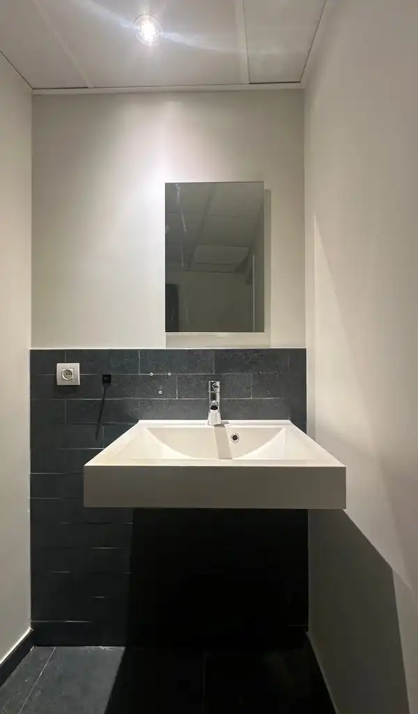 Commercieel gelegen kantoor of showroom in Sint-Martens-Latem foto 11