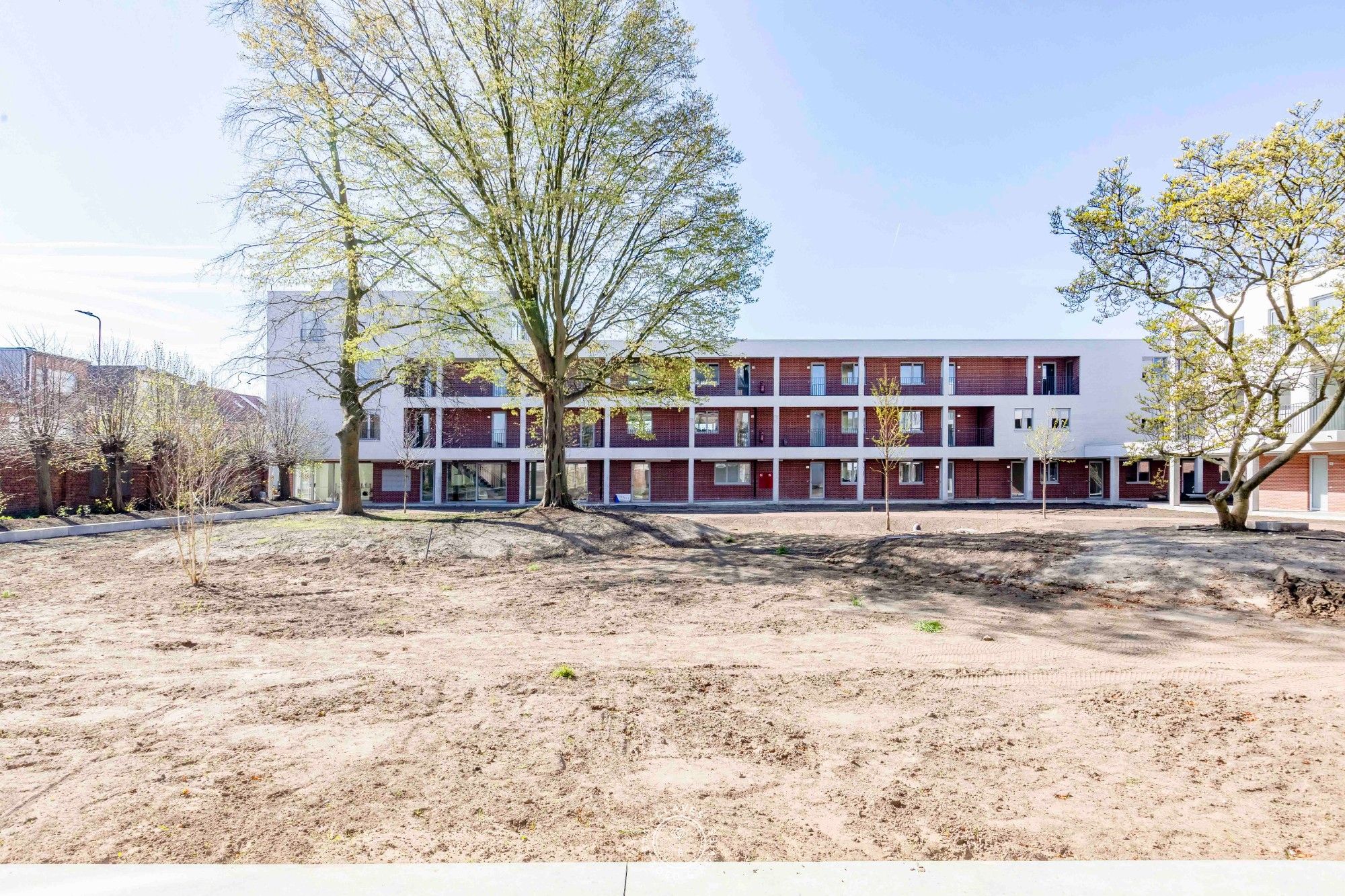 Patershof 1 slaapkamer appartement: Ecologisch en collectief wonen met karakter foto {{pictureIndex}}