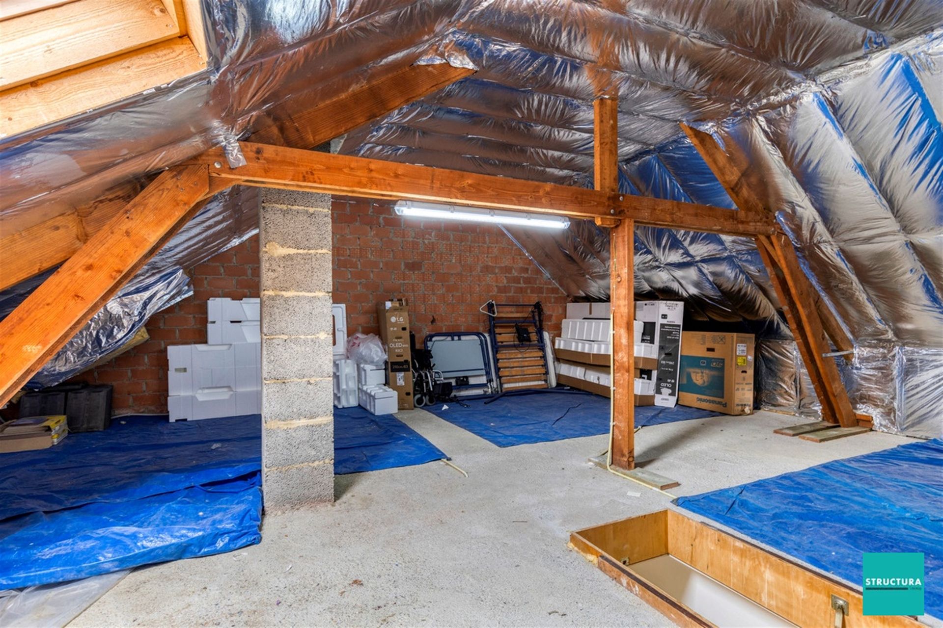Ruime én volledig instapklare woning foto 24