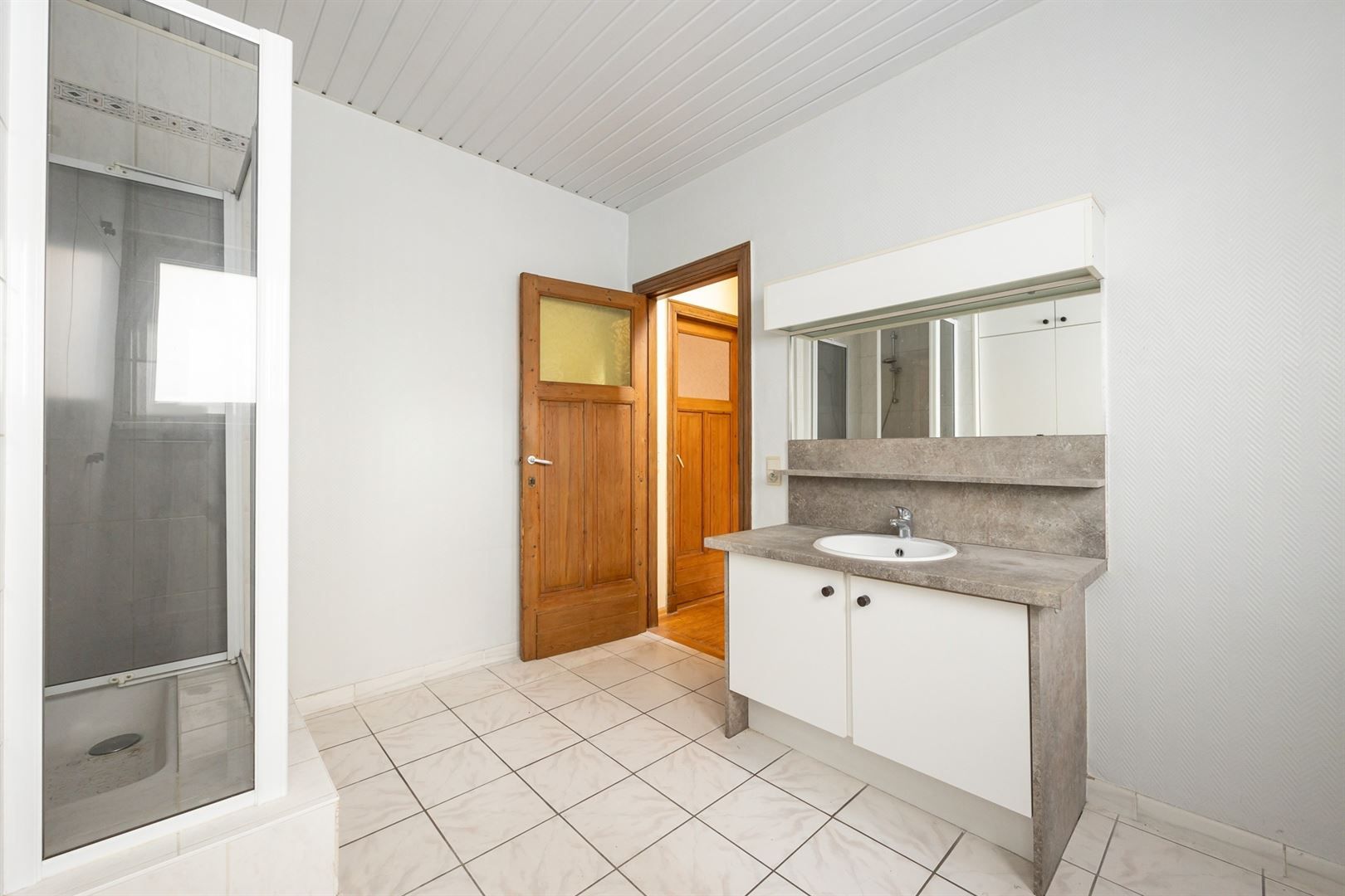 Leuke gezinswoning met 3 slaapkamers op centrale locatie foto 17