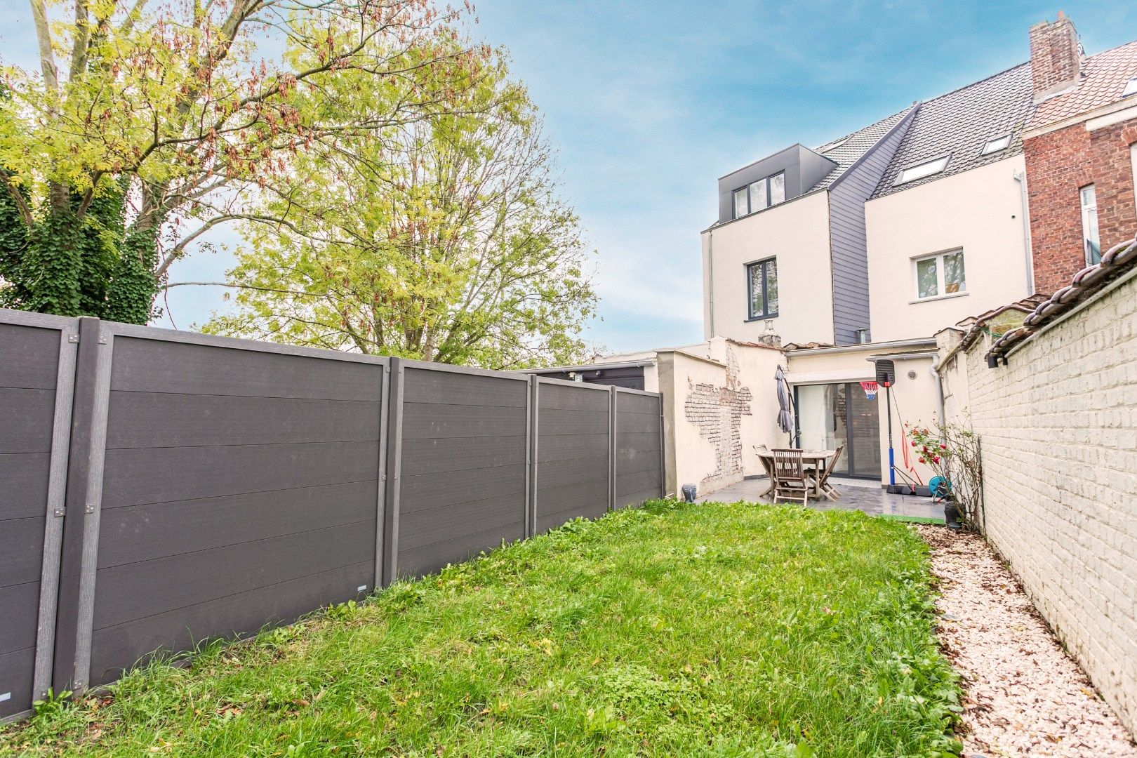 Volledig gerenoveerde woning, 3 slpks en tuin te koop centrum Halle foto 13