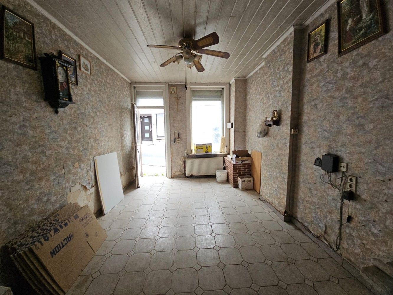 Te renoveren rijwoning nabij de Oudenberg foto 5