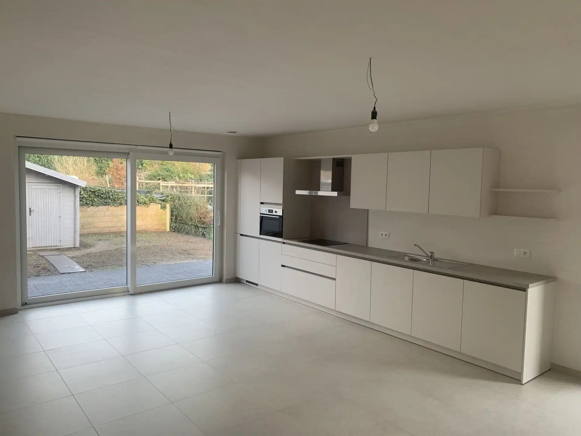 Nieuwbouwwoning met 3 slaapkamers en tuin foto 7