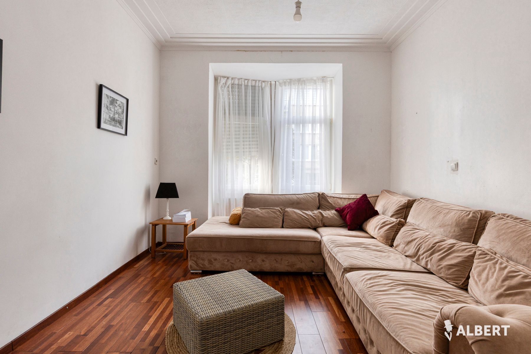 Instapklare gezinswoning met 4-5 slaapkamers foto 4