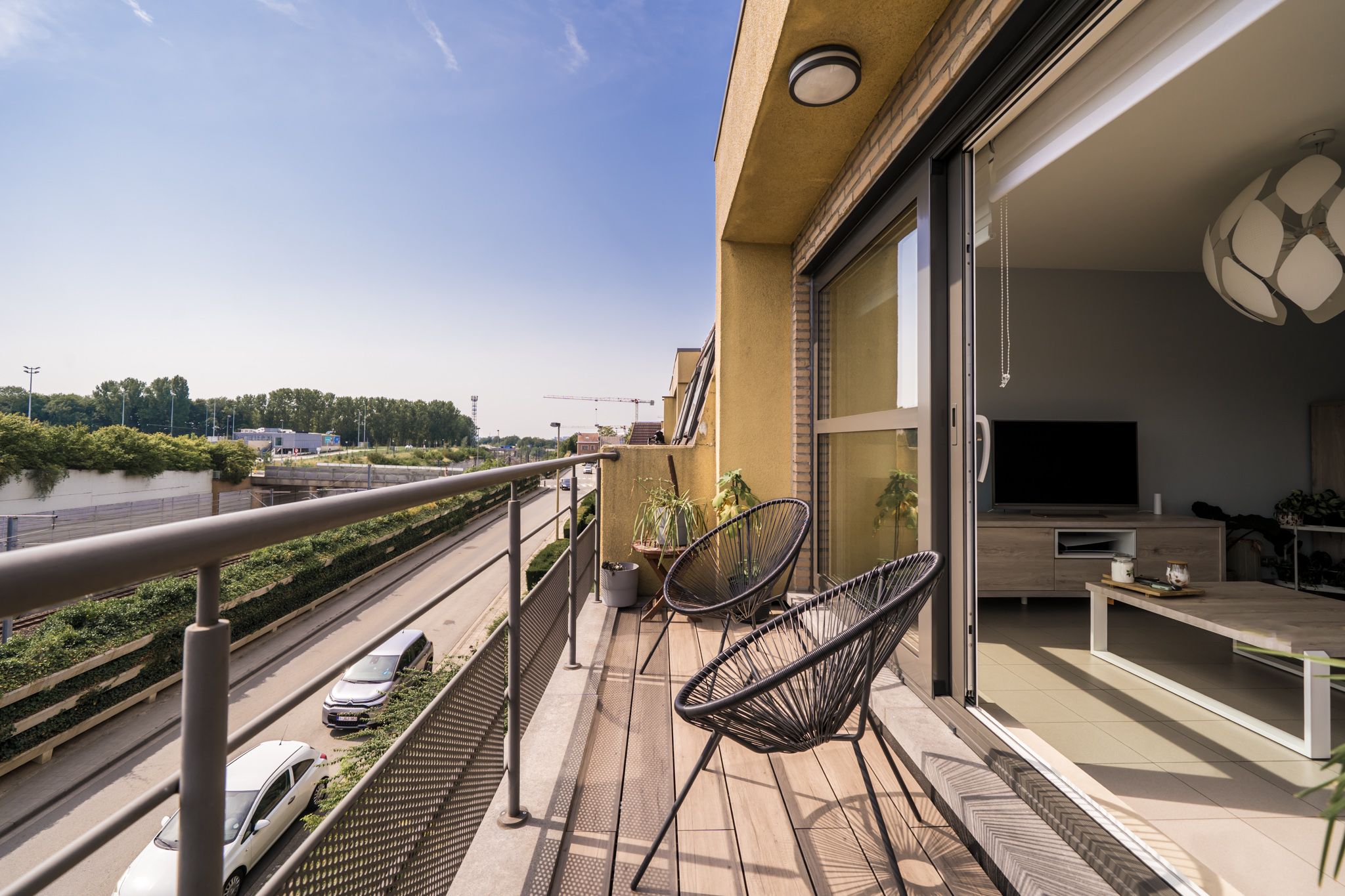 Ruim, lichtrijk hoekappartement (3 slpks) – volledig gerenoveerd – toplocatie te Diegem foto 9