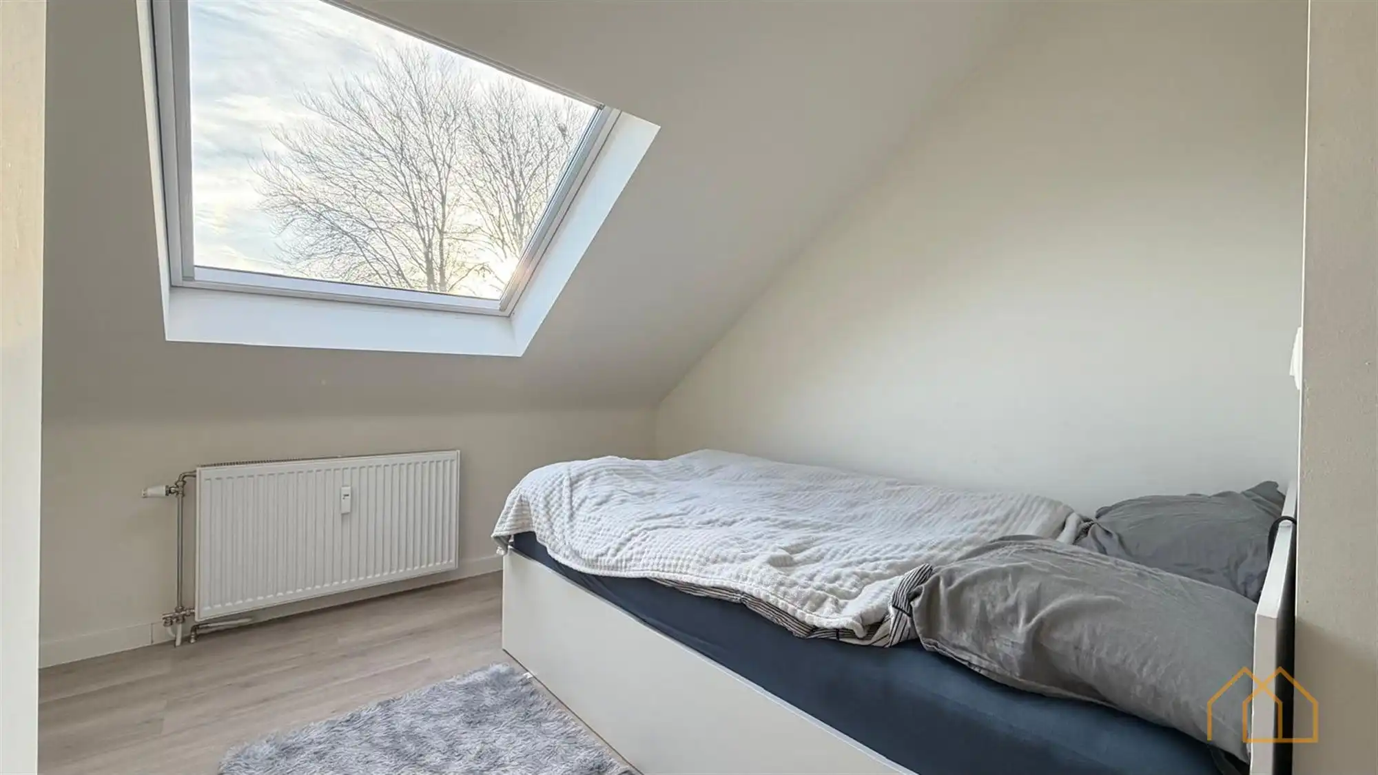 Ruime studentenflat met eigen douche en keuken foto 7