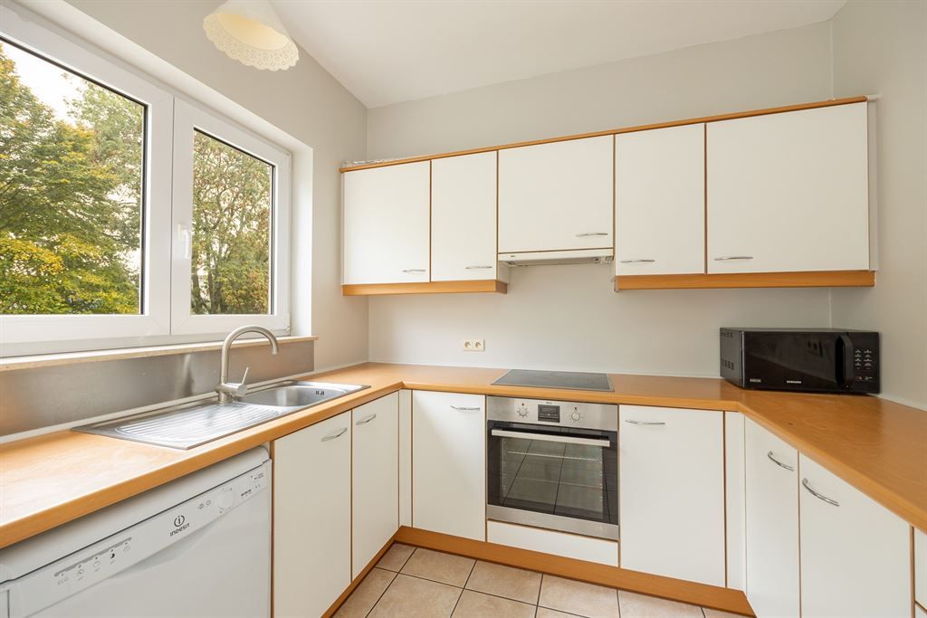 Kwaliteitsvolle HOB in een rustige straat foto 4