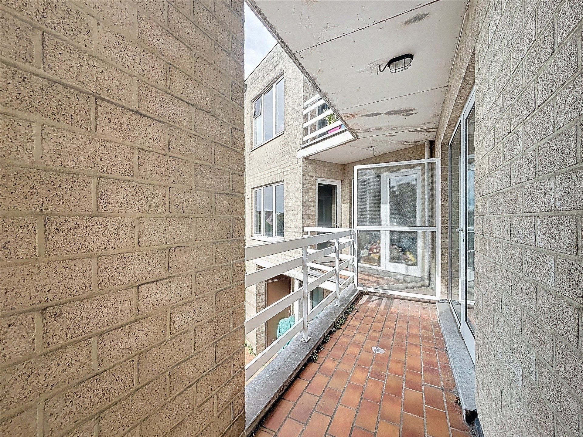 1 slk appartement met terras in hartje Sint-Gillis-Waas foto 7