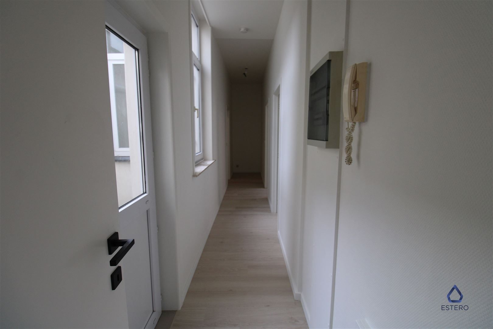 gerenoveerd appartement te huur foto 4