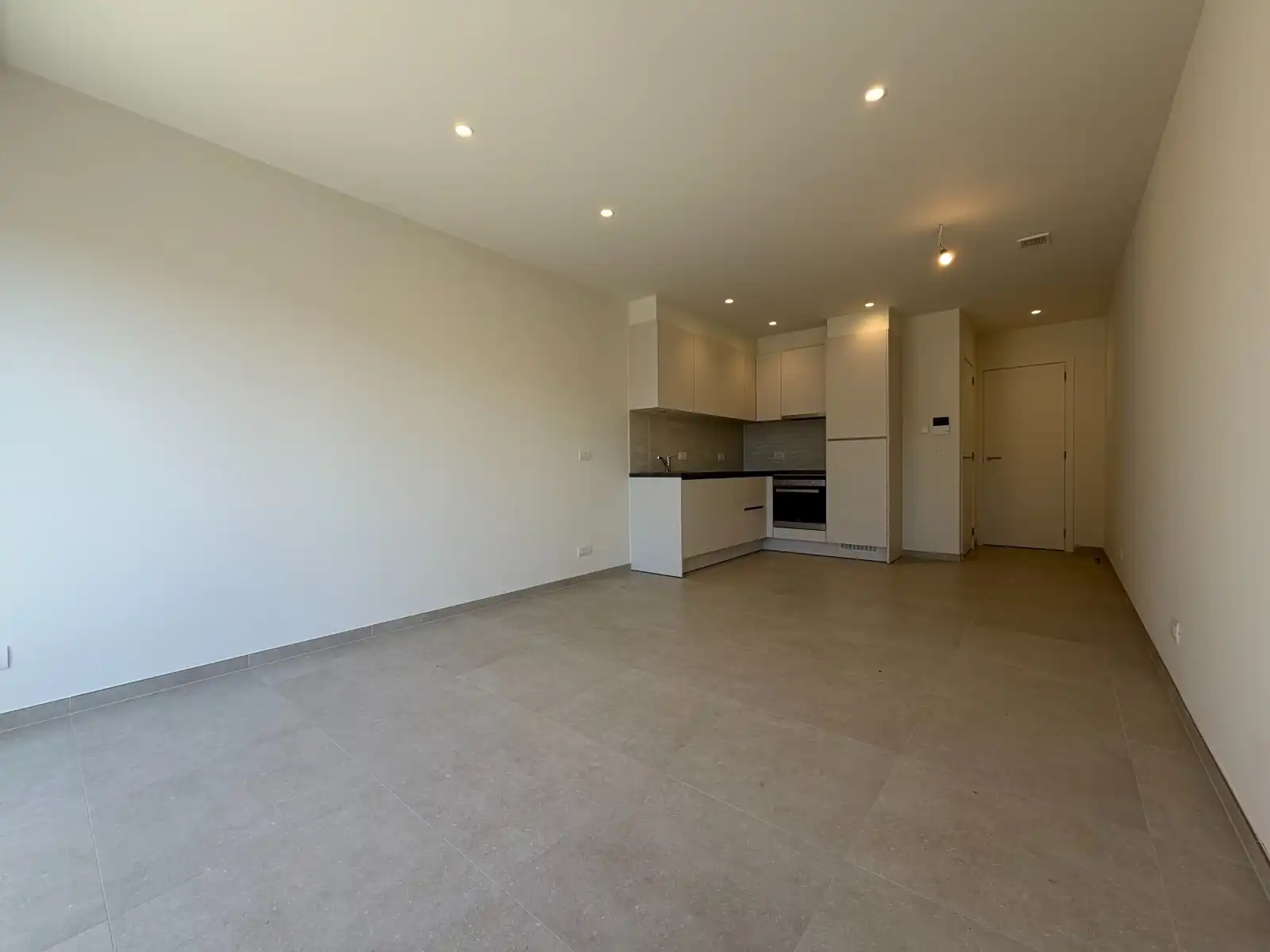 Nieuwbouwappartement te huur in centrum Nazareth foto 10