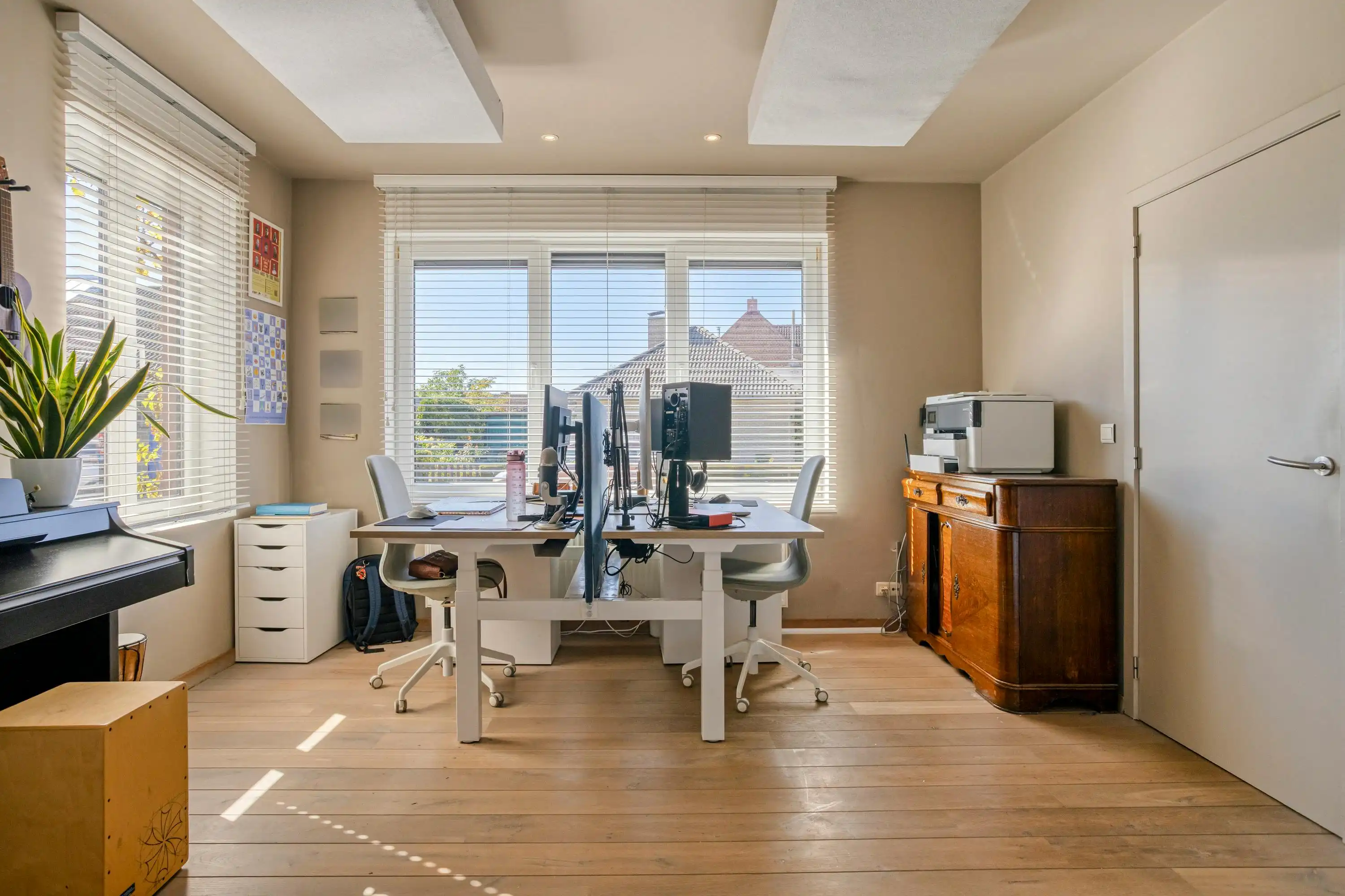 Instapklaar huis met 4 kamers te koop in centrum Desselgem foto 12