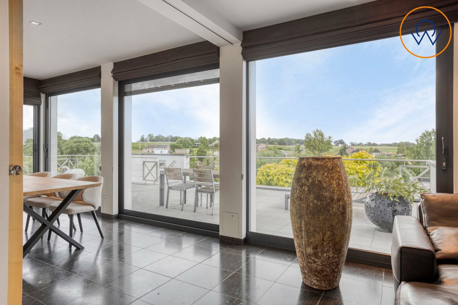 Exclusieve villa met adembenemend uitzicht en luxueuze voorzieningen foto 9