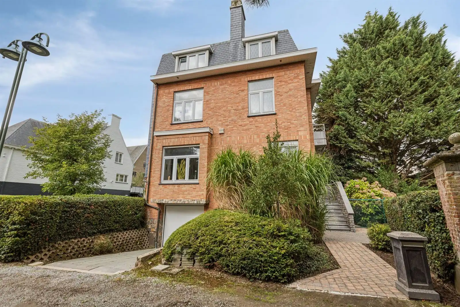 Charmante woning met tuin foto 2
