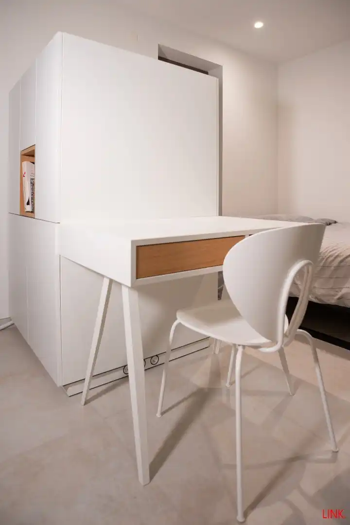Volledig bemeubelde nieuwbouw studio in het centrum van Leuven  foto 13